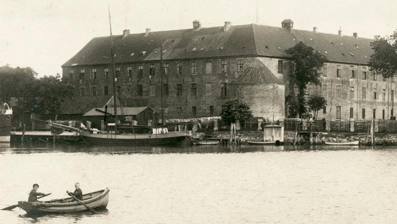 Schloss Sønderborg, Ausblick von der Sundgade. (1910-20)