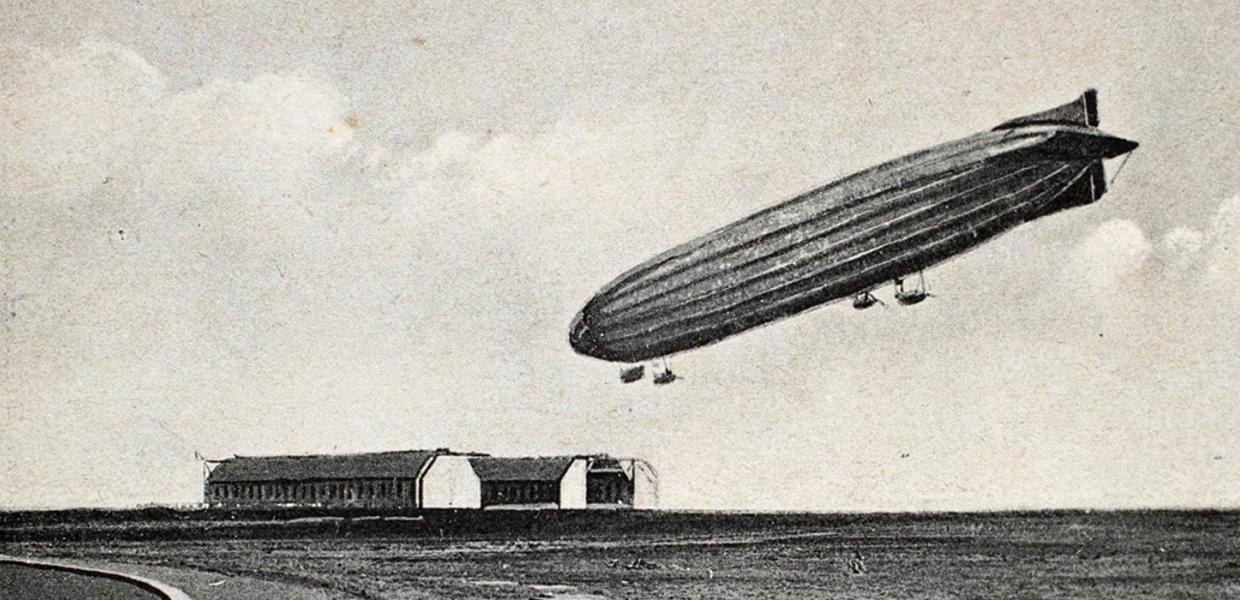 Archivfoto: Zeppeline landen in der Zeppelinbasis in Tønder