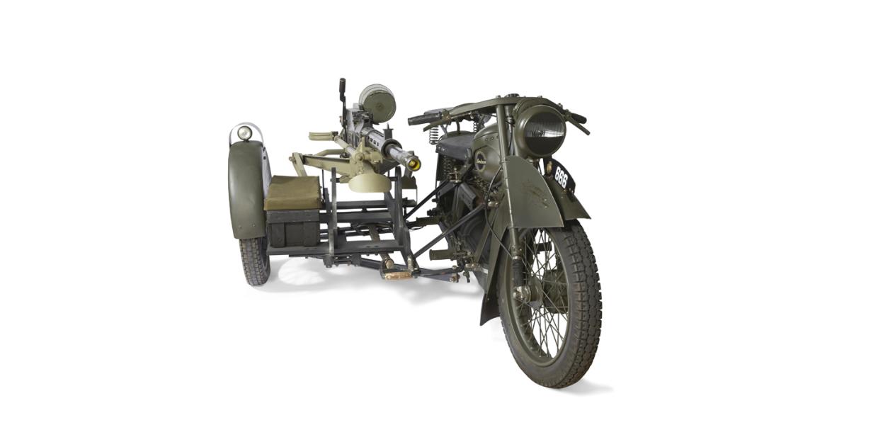 100 Jahre Ausstellung im Schloss Sønderborg - Nimbus Motorrad mit Maschinengewähr