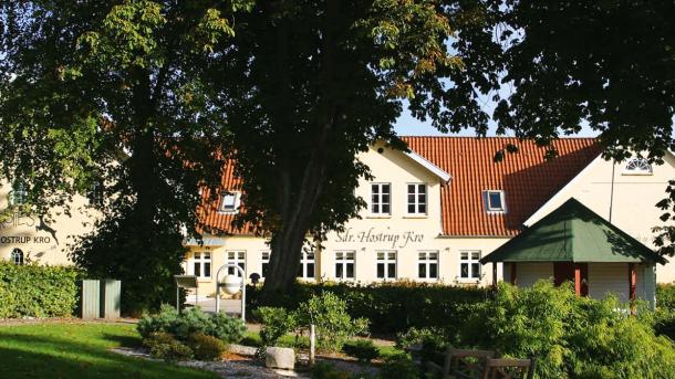Christie's, Sdr. Hostrup Kro, facade af huset