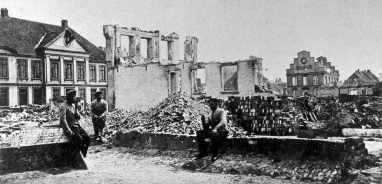 Archivfoto von den Ruinen in Sønderborg 1864