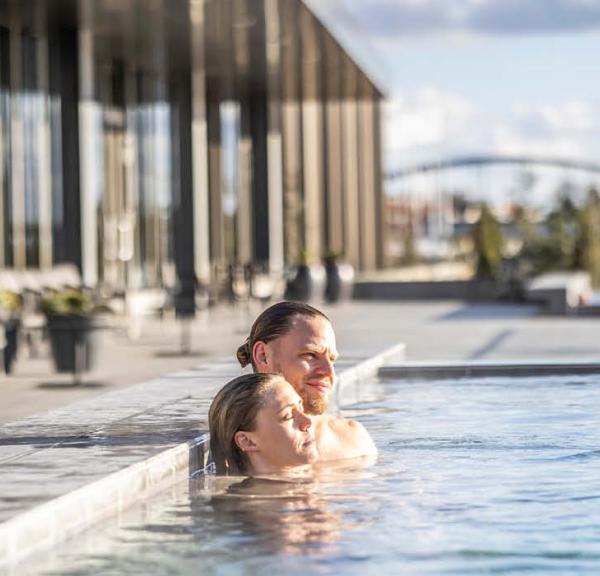 Par der ligger i spanen i Alsik